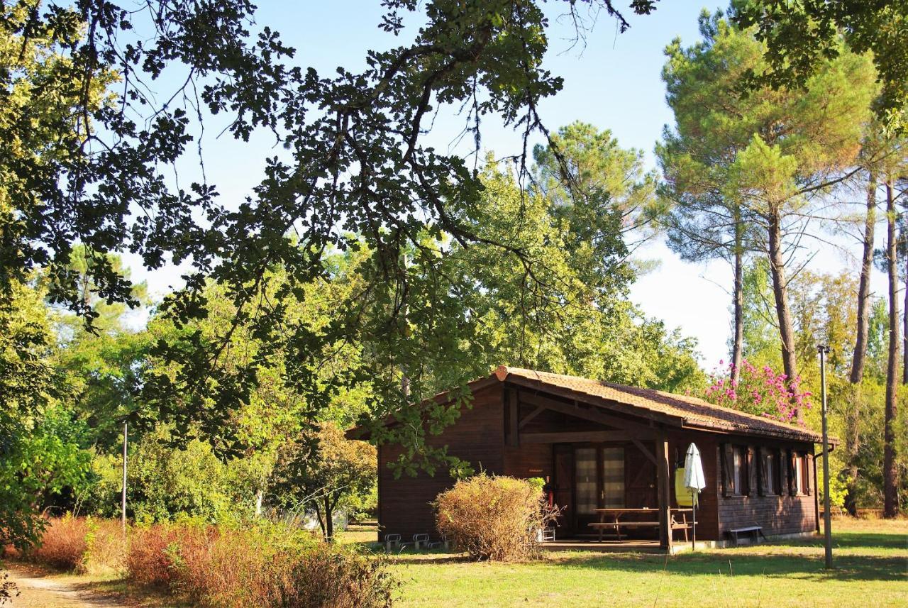 Les Chalets du Gélat, nature et calme Noaillan Exterior foto